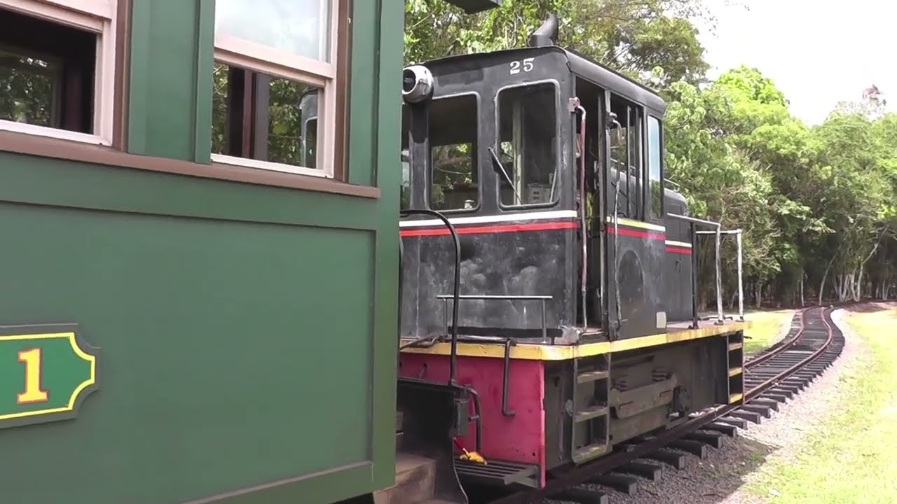 HAWAIIAN HISTORY:  PLANTATION  & SUGAR CANE TRAIN