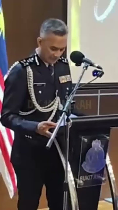 Kejadian Ini Terjadi di Majlis Serah Kuasa PENGARAH JSJ Mohd Suhaily Yg Ditukarkan Ke AKPS