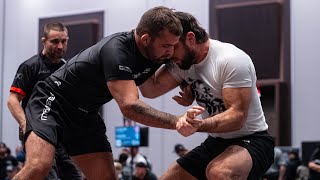 Best Way For Beginners to Hit Takedowns - Underhook Offense  (Special Underhook Detail) #jiujitsu