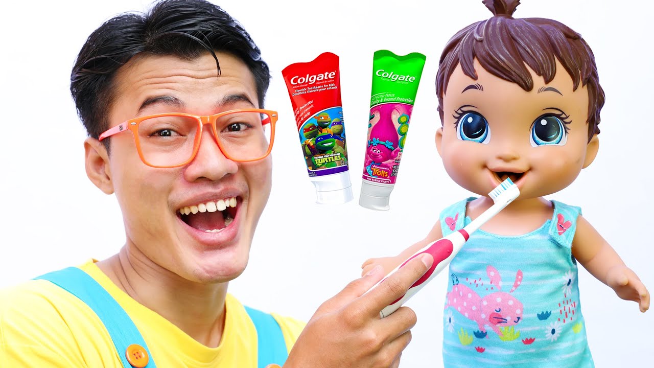 Brush Your Teeth Song NEW! Nursery Rhymes for Kids - YouTube