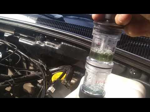 Прорыв газов в систему охлаждения. Газоанализатор выхлопных газов в антифризе. Прорыв газов в систему охлаждения признаки. Прорыв газов в систему охлаждения признаки. Прорыв газов в картер двигателя ваз причины.