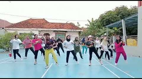 zumba bay zin lina