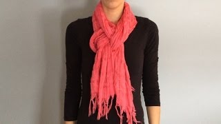 3 Simple Ways to Tie a Scarf in 1 minute