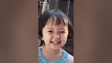 Viral anak kembar naura maira