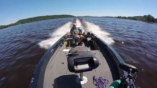 Criusing lake wisconsin