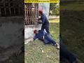 The prisoner gave the police officer an electric shock. | कैदी बच गया | 😱 | #shorts #youtubeshorts
