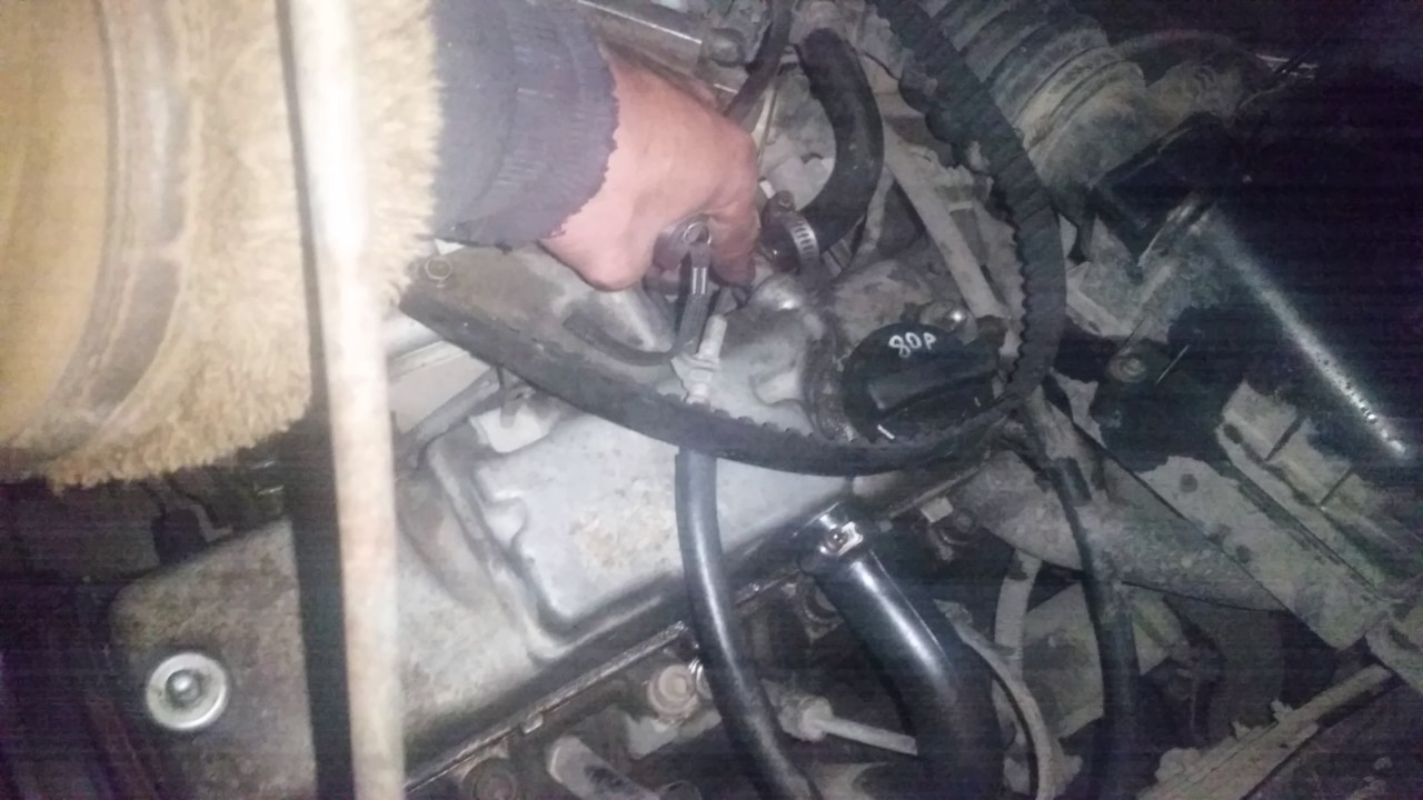 Звук газа автомобиля