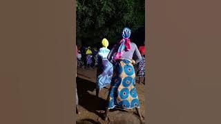 Don't blink your eyes when watching this simpa dance #dance #folkdance #africa #traditionaldance 