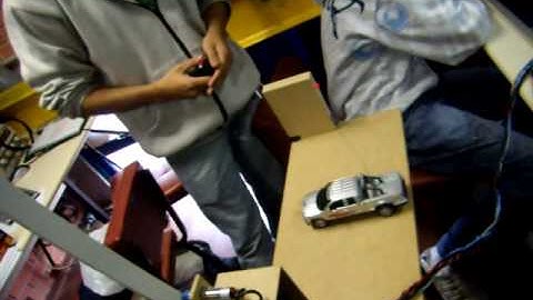 Cancela Eletronica - Por Edgar e Anderson! Prof. Gaiotto, microcontroladores