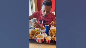 أكلت في كنتاكى بخمسه جنيه 