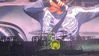 TØP - My Blood crowd split, dancing security + josh being a Baby (Leeds Festival 2019)