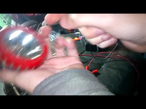 Video: How To Charge A Mining Lantern