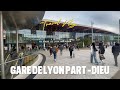 Ref:vSDxooM_Bb0 Visite de la gare lyon part-dieu  exploring lyon part-dieu train station  