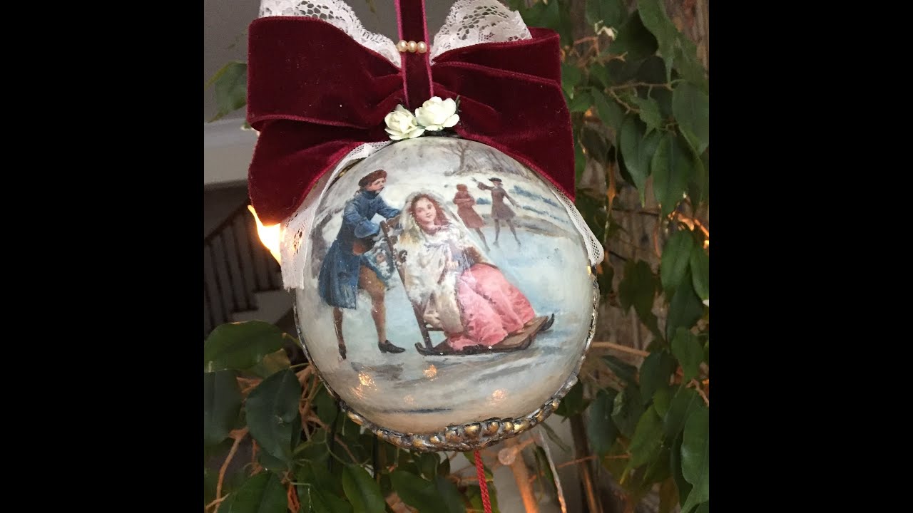 Шар на елку . Художественный декупаж.