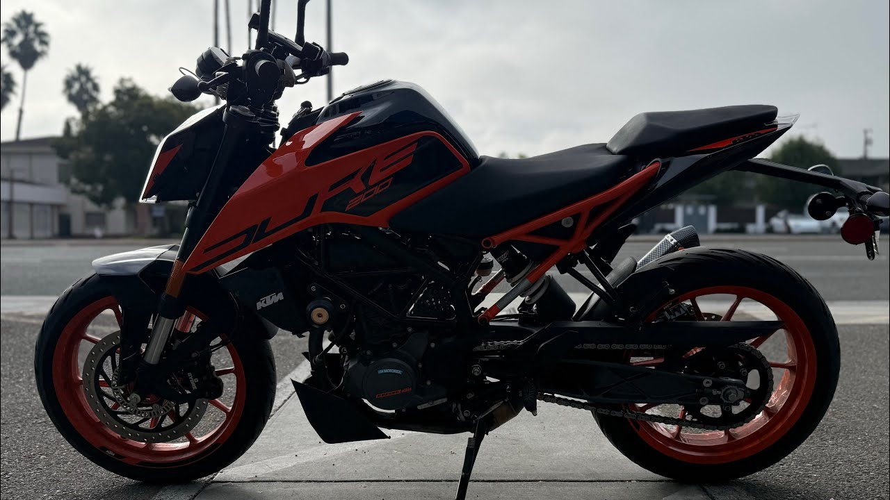 2022 KTM 200 Duke Great 1st Motorcycle in the SF Bay Area - YouTube