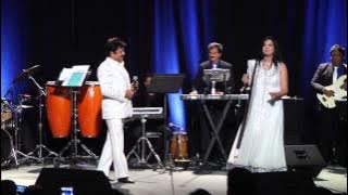 Download lagu Dil To Pagal Hai live with Udit Narayan and Dipti Shah 2014