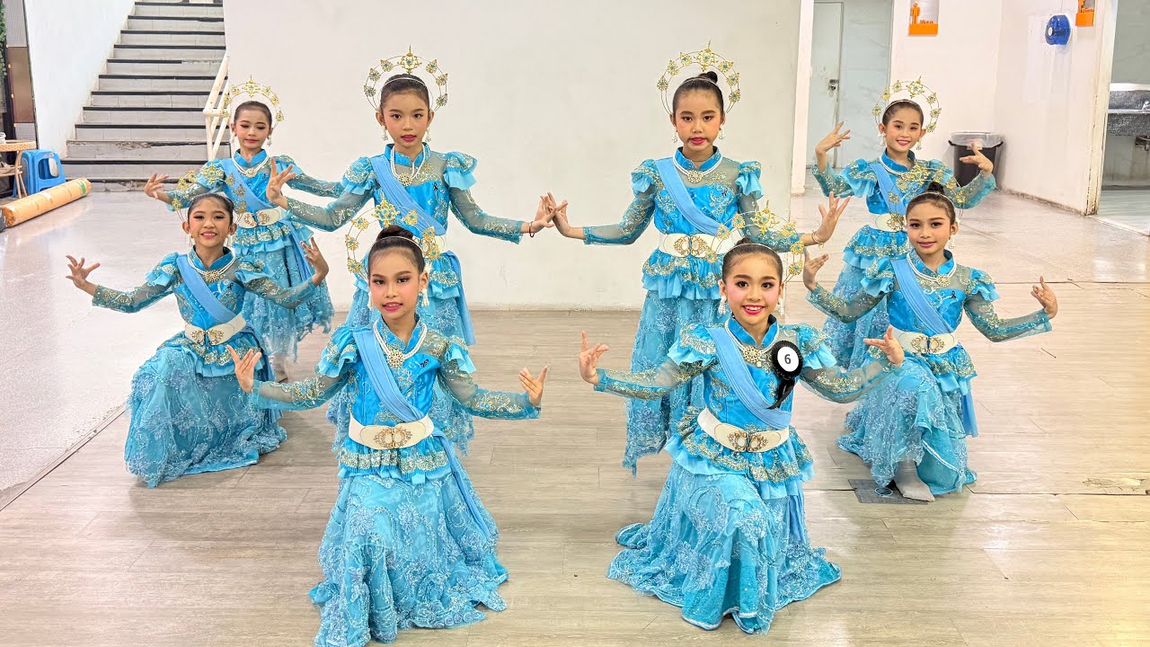 แข่งจินตลีลาเพลง ส่งนางฟ้ากลับสวรรค์ (มุมกว้าง) | โรงเรียนศิริวิทยา