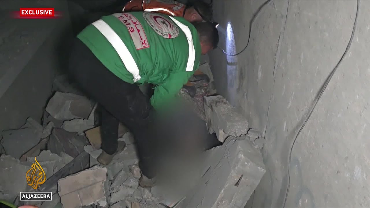 الجزيرة من موقع الهجوم على غزة: أصوات تُسمع من تحت الأنقاض