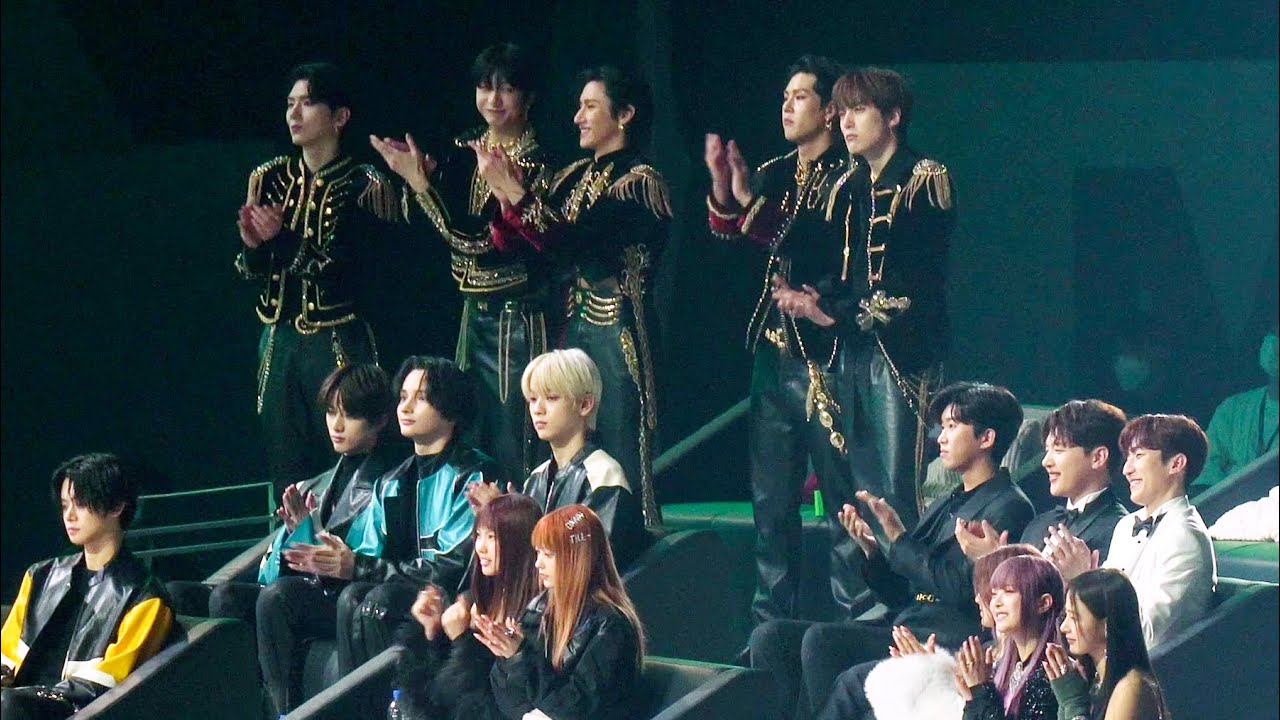 IVE 아이브의 대상 수상을 진심으로 축하해주는 몬스타엑스 Monsta X Reaction @ 2022 Melon Music Awards