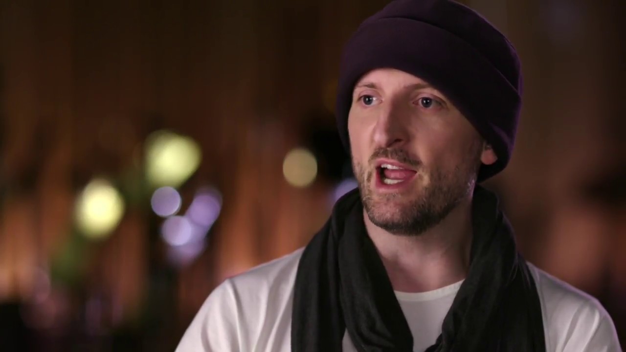 THE GREATEST SHOWMAN Behind The Scenes Interview - Michael Gracey - YouTube