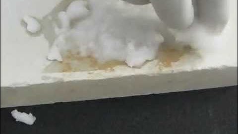 Mint white rust spots Cleaning by acid part 02