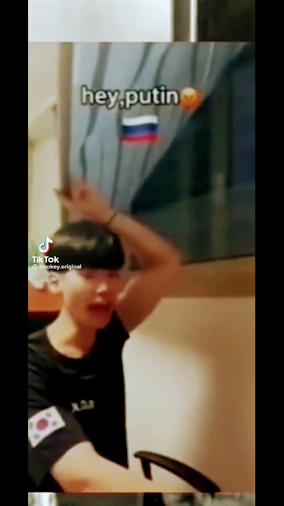 Hey, Putin! Stop! Stop the wa-
