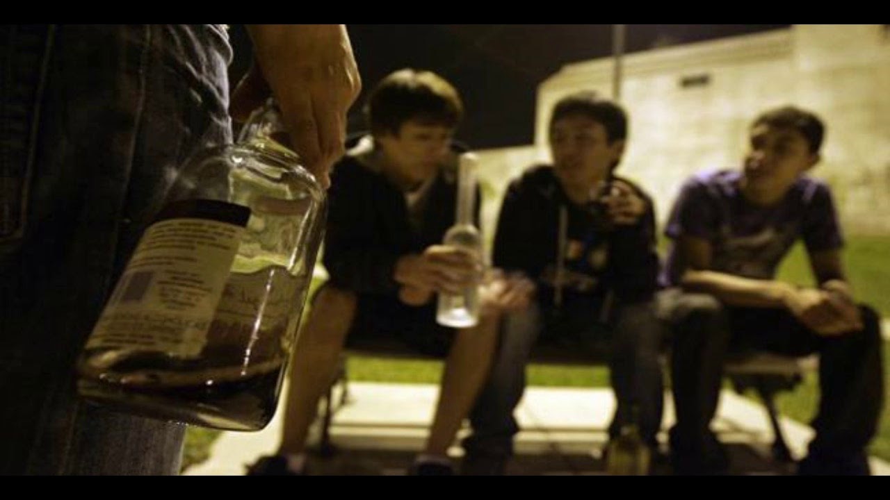 Se puede llevar alcohol por la calle sin beber