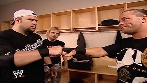 William Regal Cries For His Title Lose + Bubba Ray Dudley Motivates His Team 7/8/2002