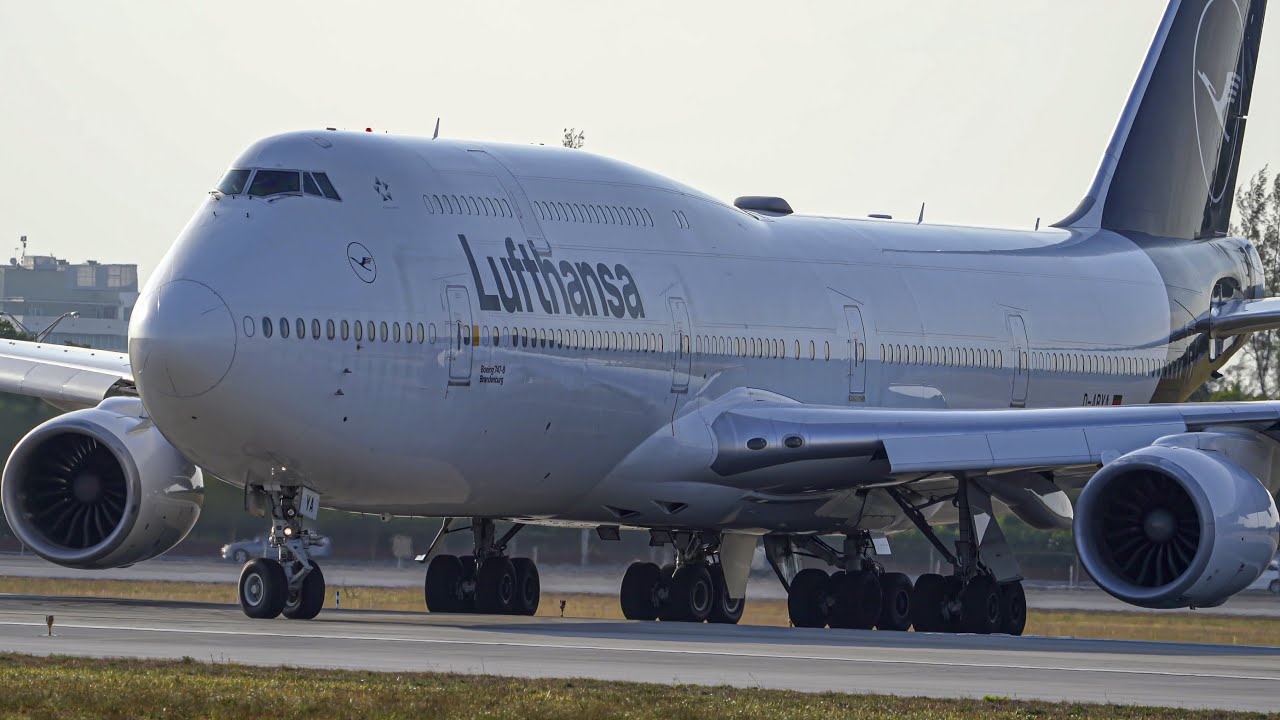 ✈️ 25 CLOSE UP TAKEOFFS & LANDINGS 🇺🇸🌴 Miami Int'l Airport (MIA) – Plane Spotting in 4K