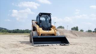 Safety Features of New Cat® D Series Skid Steer Loader | Quick Tips by ClevelandBrothersCAT 328 views 6 years ago 1 minute, 40 seconds