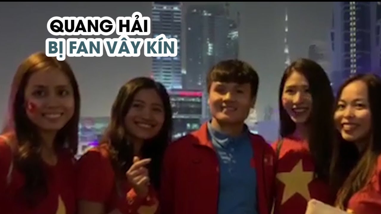 Bị fan nữ vây kín tại khách sạn Dubai, Quang Hải, Văn Hậu kéo luôn fan ra đường chụp ảnh