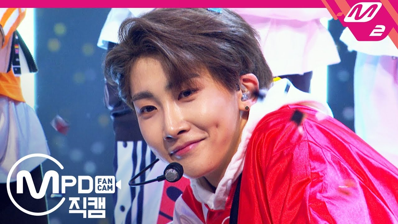 ホヨン「불러줘」公式Fancamのサムネイル