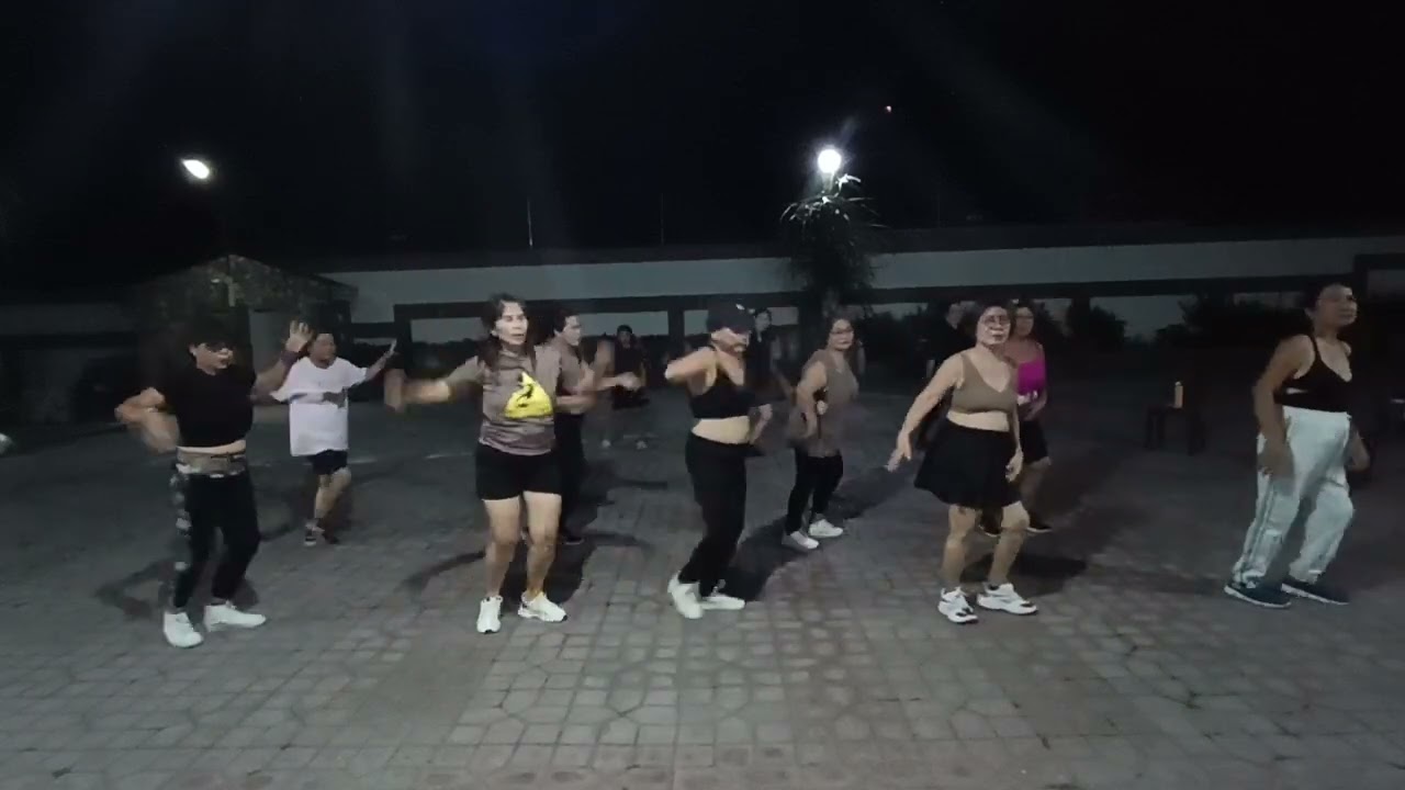 Iniibig Kita | Zumba Sexy | Ka-Itek Movers 