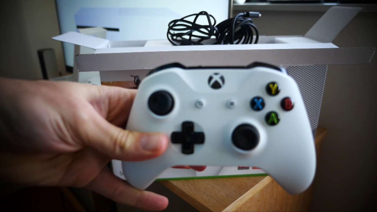 Déballage de la Xbox One S : le fameux unboxing - YouTube