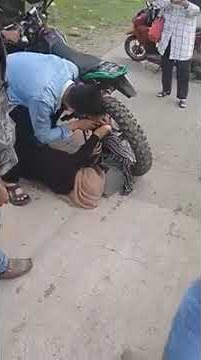 Viral, KLX Memakan korban cewek hijab