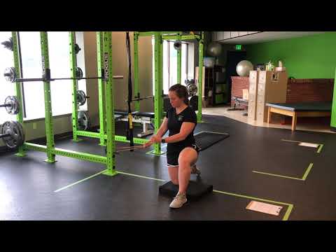 Unity Fitness - RB Half Kneeling Lift
