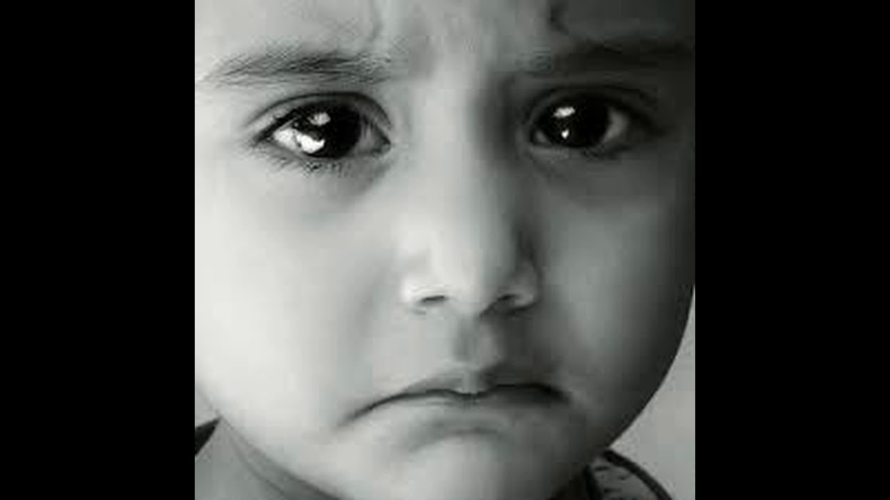 Почему грустное лицо. Грустный ребенок. Печальное лицо. Детские глаза. Печальные лица детей.