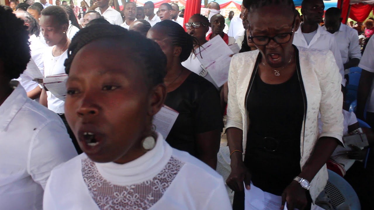 HUNIONGOZA MWOKOZI  - Tassia Catholic Parish combined choir.