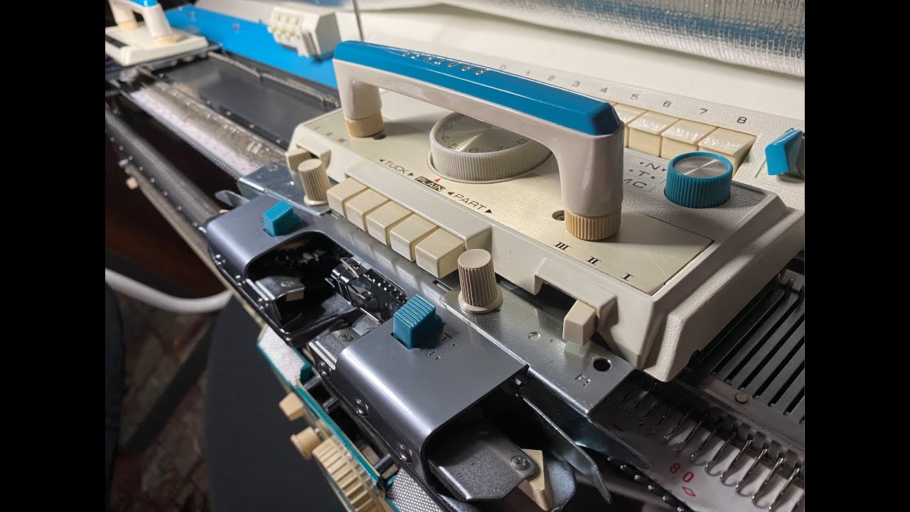 MACCHINA PER MAGLIERIA Brother kh 588