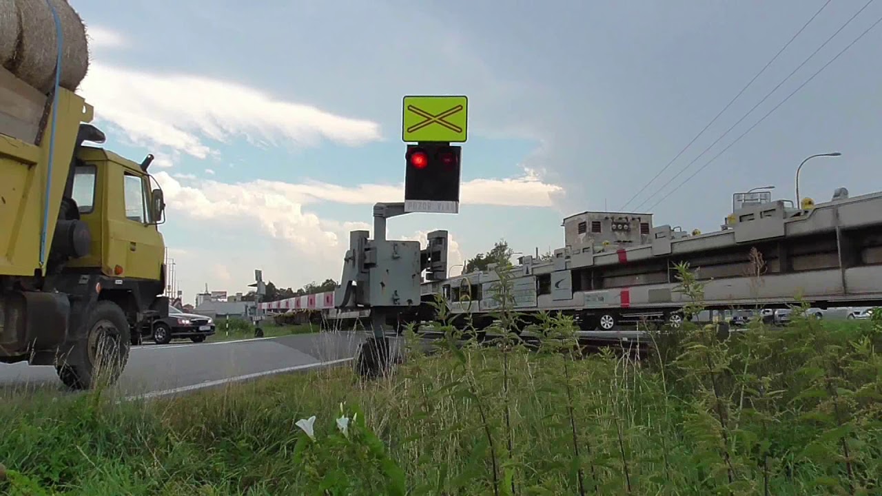 Železničné priecestie Trebišov 4# [21.8.2019, 14.4.2018, 16.8.2019]