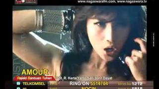 Amour - No Duit No Cinta