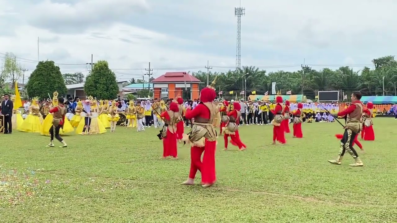 ดรัมเมเยอร์โรงเรียนเวียงสุวรรณวิทยาคม ปี2565