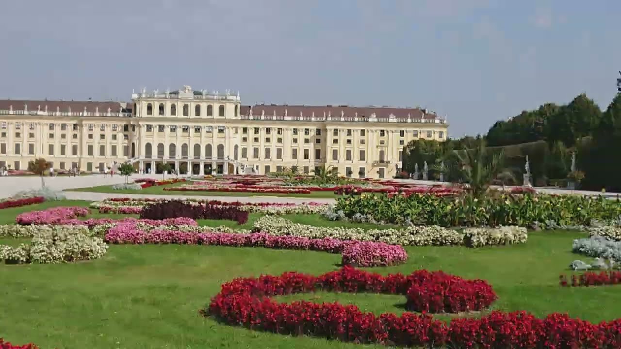 Schönbrunn Palace Tickets + Discounts
