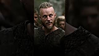 𝒯𝓇𝒶𝓋𝒾𝓈 𝐹𝒾𝓂𝓂𝑒𝓁