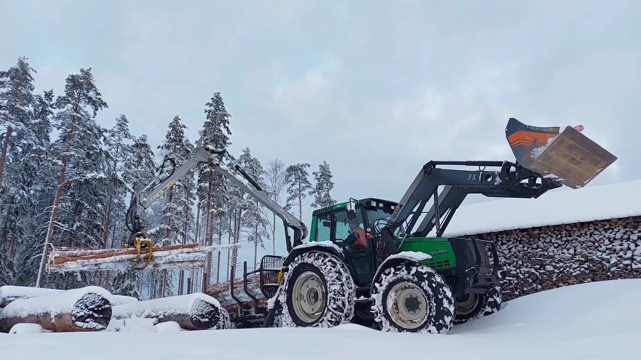 Kuormanpurku klapipaikalle, Valtra 6850 ja Kesla 204T