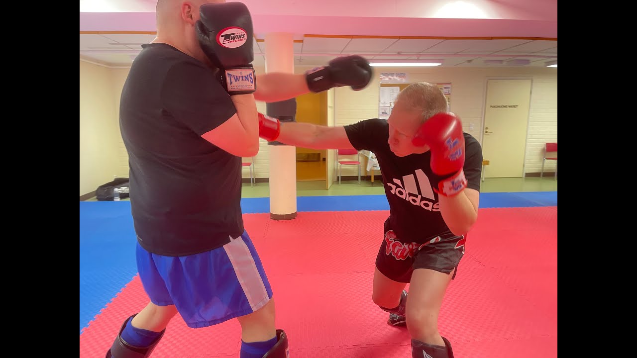 Kickboxing training YouTube