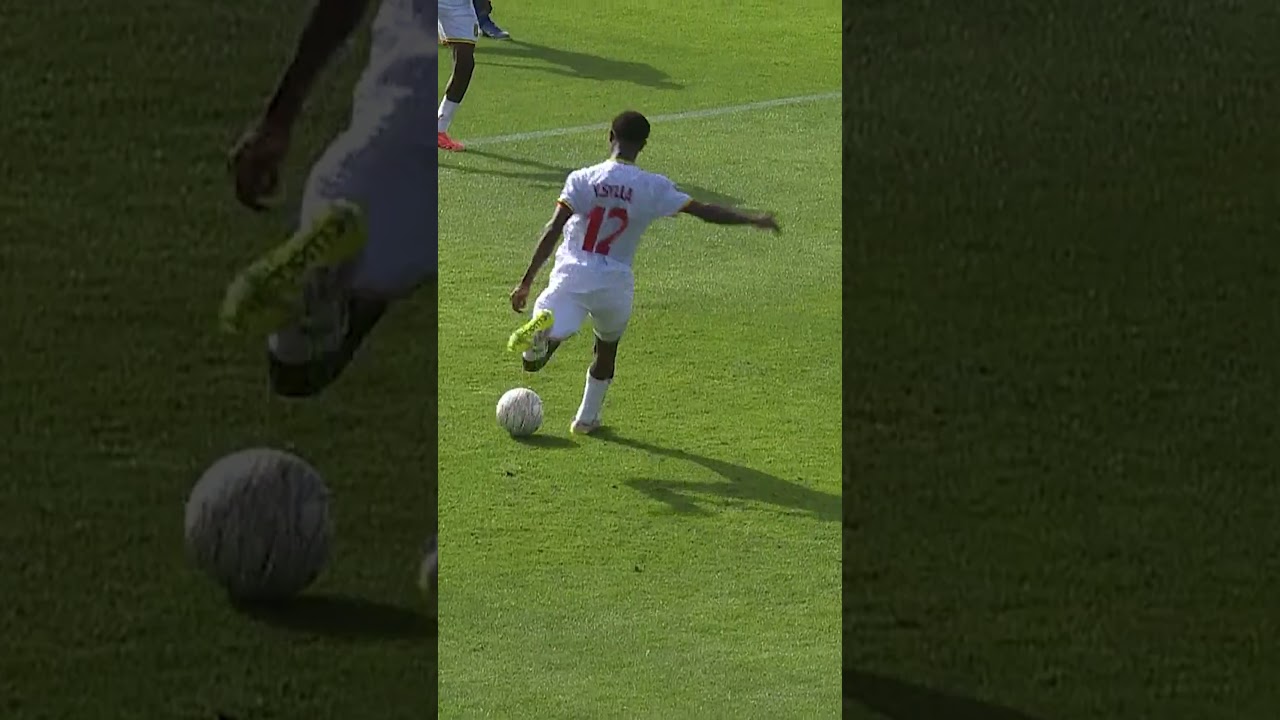 Abdoulaye Touré just gave the tournament one of THOSE goals. 🇲🇱🤯