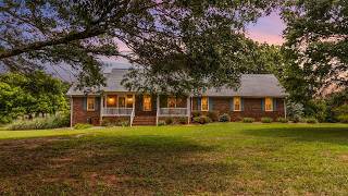 371 Davis Road video tour