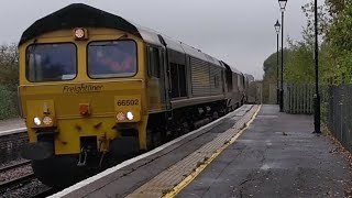 *legend driver* FL class 66 no.502 w/Darth Vader tones & 10+ tone at speed through Charing 24/10/19