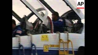 USA: ASTRONAUTS PREPARE FOR LAUNCH OF SPACE SHUTTLE DISCOVERY